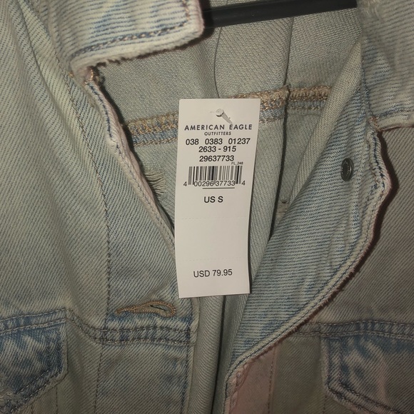 American Eagle Oversized jean jacket - Brand New - Picture 3 of 3